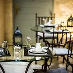 Western Marquis De La Baume ニーム