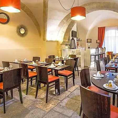 Hotel Marquis De La Baume 4*