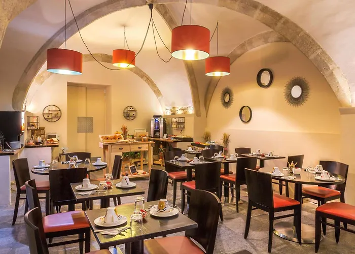 Western Marquis De La Baume מלון נים