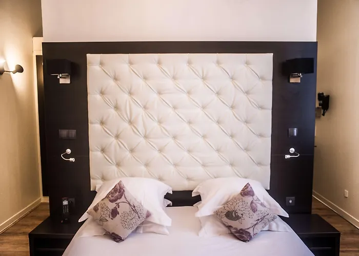 Western Marquis De La Baume Hotel