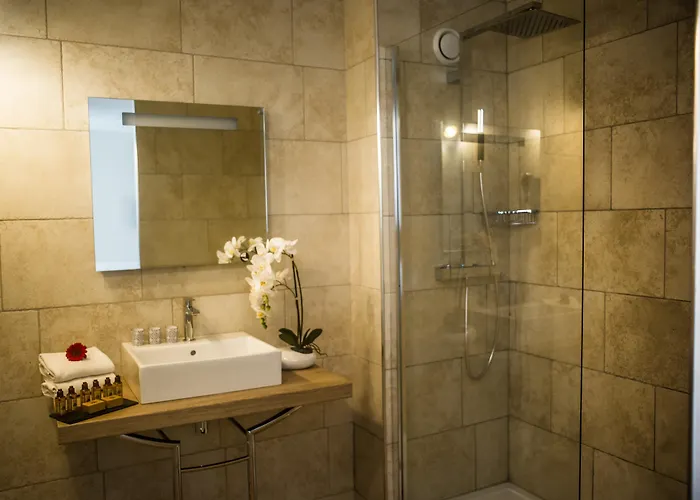 מלון Western Marquis De La Baume