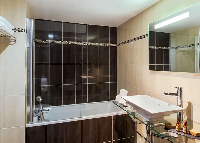 מלון Western Marquis De La Baume