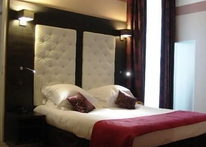 Western Marquis De La Baume 4* Nîmes