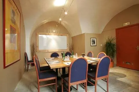 Western Marquis De La Baume Hotel Nîmes