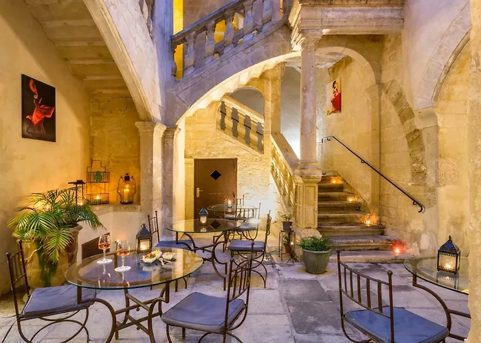 Western Marquis De La Baume 4* Nîmes