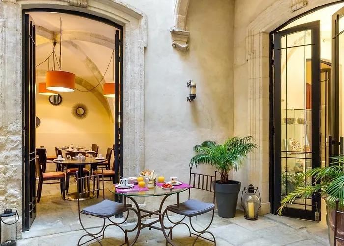 Western Marquis De La Baume