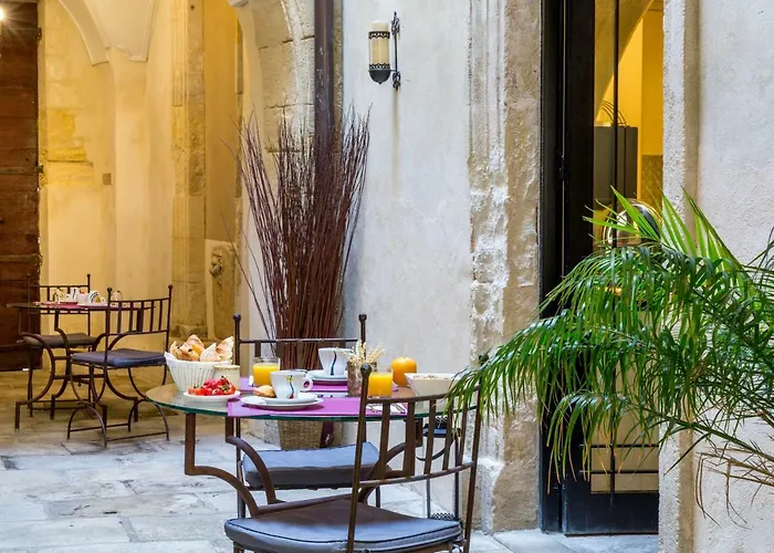 מלון Western Marquis De La Baume 4*